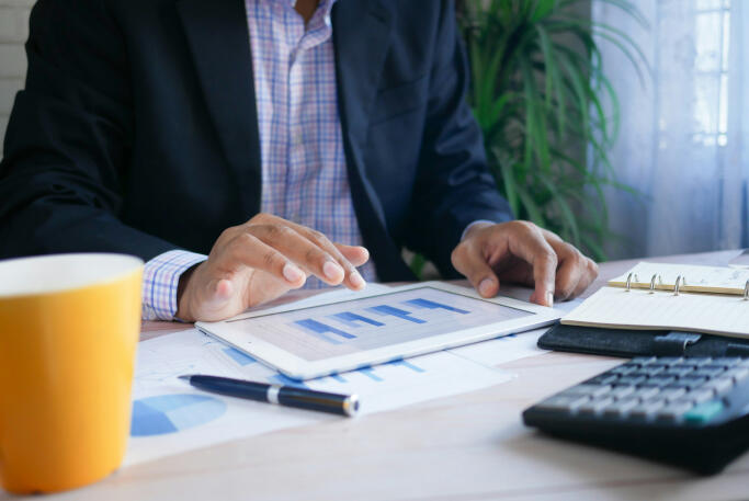 Consultation of a lawyer in criminal cases